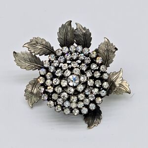 Vintage Anitiqued Silver Tone Sunflower Brooch